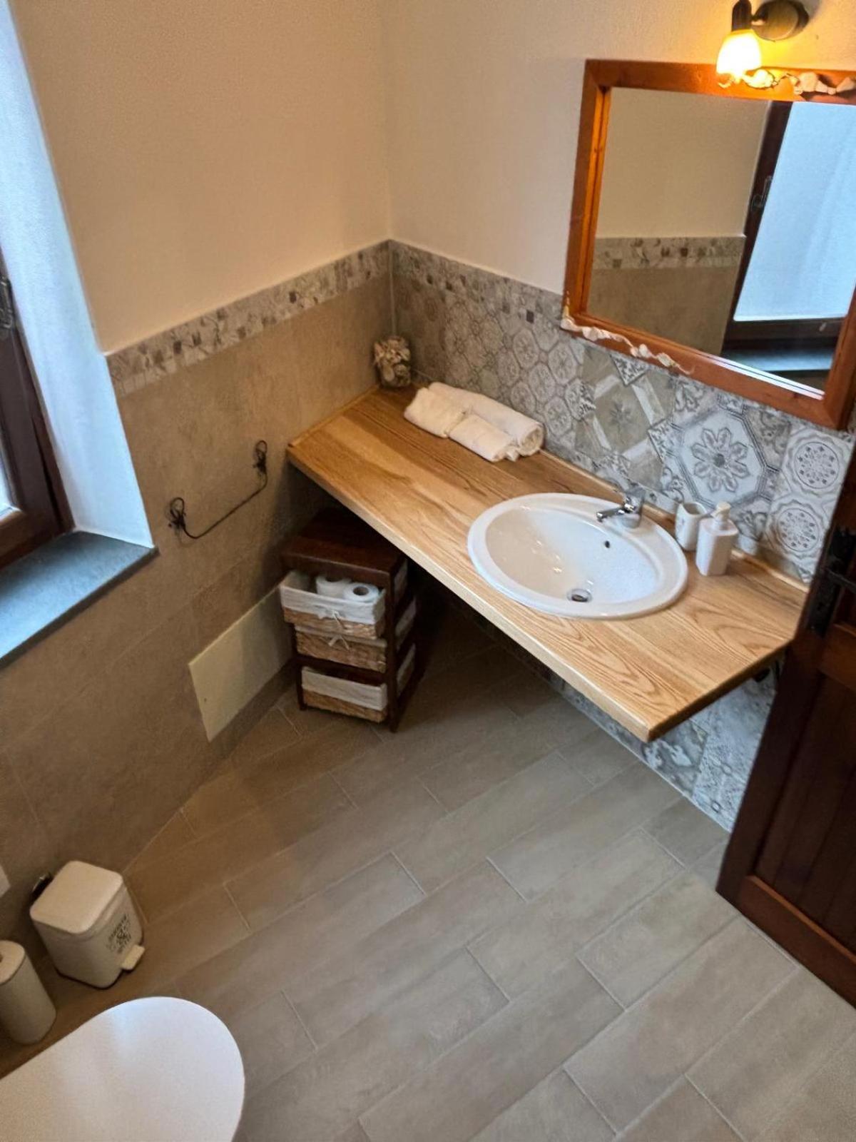 B&B Casa Doria 卡斯特尔萨多 外观 照片