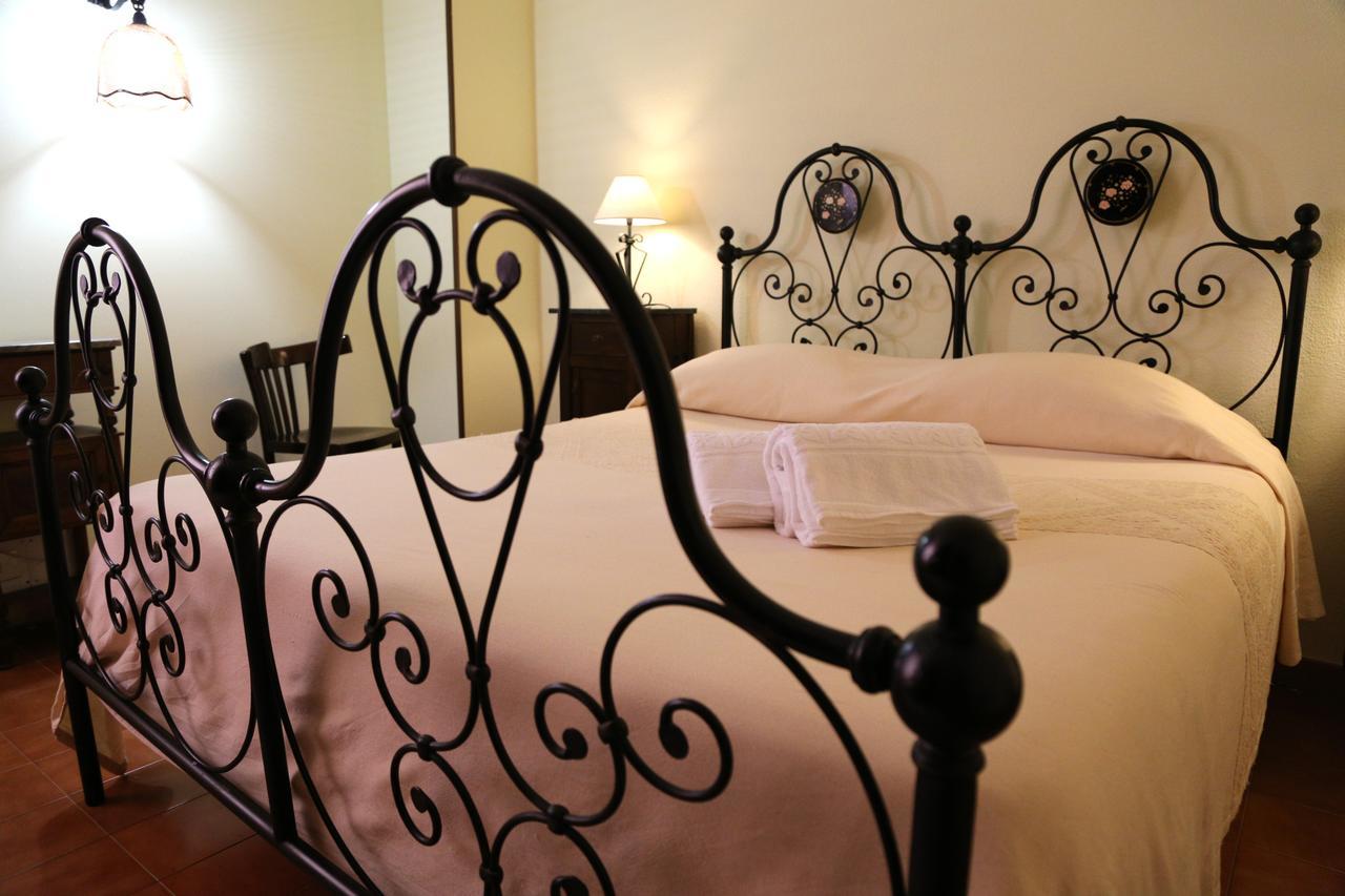 B&B Casa Doria 卡斯特尔萨多 外观 照片