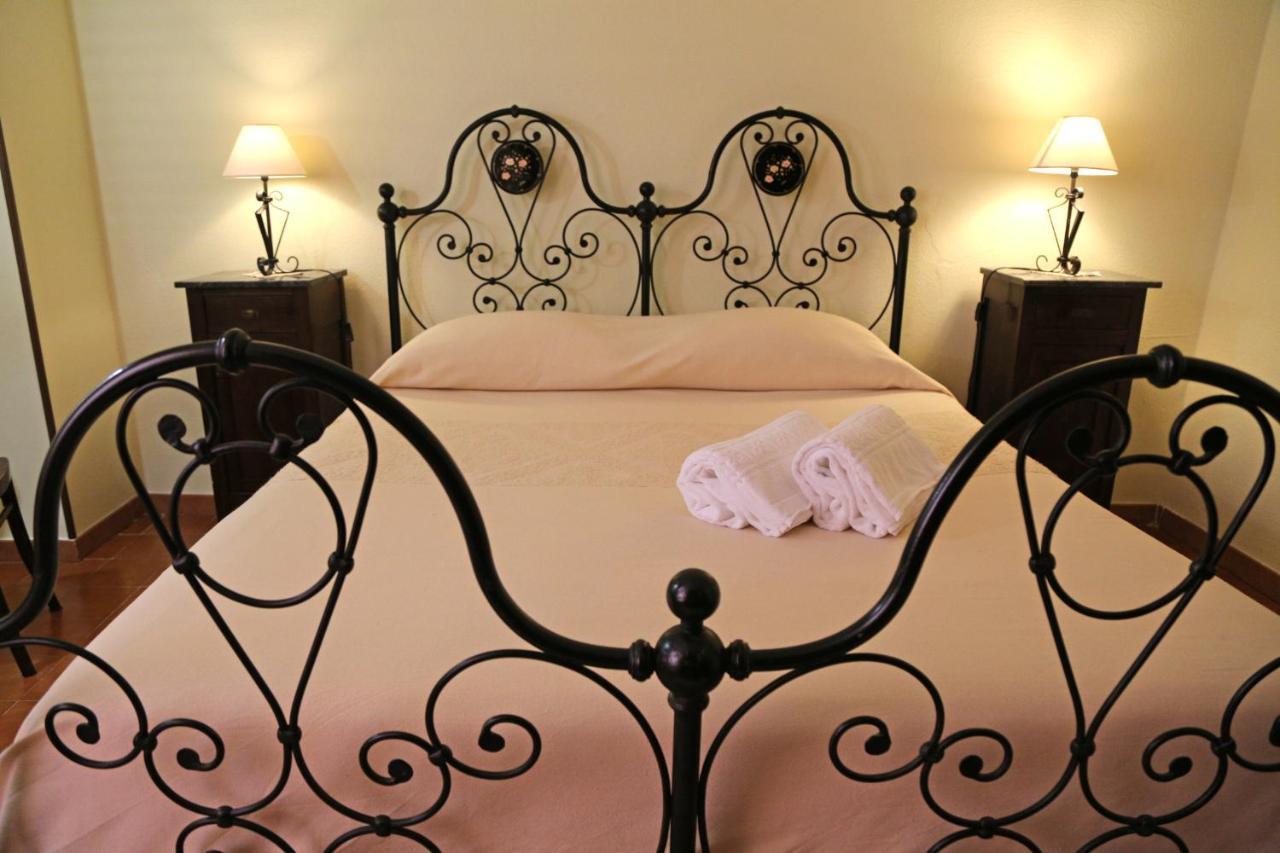 B&B Casa Doria 卡斯特尔萨多 外观 照片